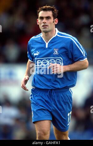 Football - Nationwide League Division 2 - Cardiff City / Chesterfield. Peter Thorne, Cardiff Banque D'Images