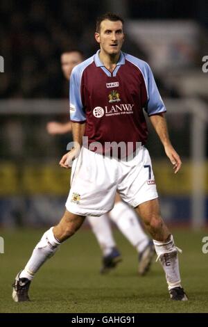 Football - Worthington Cup - quatrième tour - Burnley / Manchester United. Glen Little, Burnley Banque D'Images