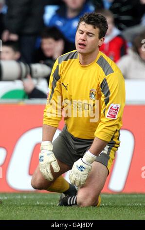 Football - FA Cup - Cinquième tour - Coventry City / West Bromwich Albion - The Ricoh Arena.Andy Marshall, gardien de but de Coventry City, est abattu après son erreur de gardien de but pendant le match Banque D'Images