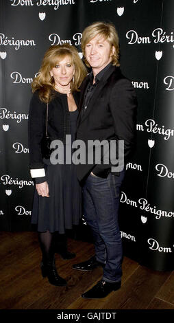 Petit Casino Dom Perignon vintage 1995 Lancement - Londres Banque D'Images