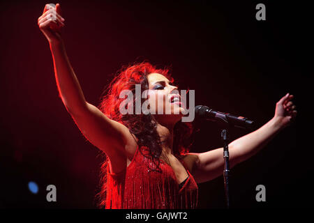 Alicia Keys en concert - Birmingham.Alicia Keys en concert à la NIA (National Indoor Arena) à Birmingham. Banque D'Images