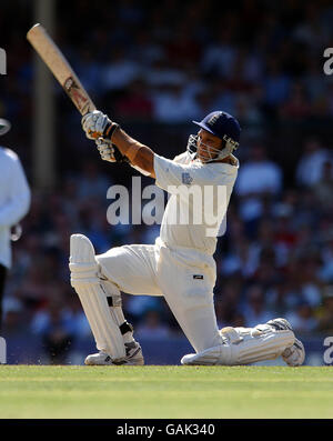 Cricket - les cendres - Cinquième test - Premier jour - Australie / Angleterre. Mark Butcher en Angleterre en action contre l'Australie. Banque D'Images