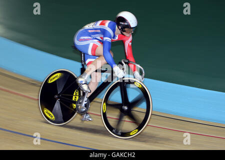 Cyclisme - UCI Track World Championships - Vélodrome de Manchester. Victoria Pendleton en action en Grande-Bretagne Banque D'Images