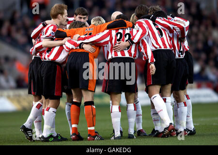 Football - FA Barclaycard Premiership - Southampton / Sunderland. Southampton doit se réunir avant le match Banque D'Images