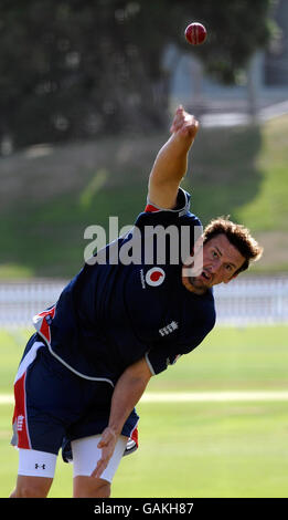 Cricket - Angleterre pratique - Wellington.Steve Harmison, de l'Angleterre, pendant la pratique à la réserve Basin, Wellington, Nouvelle-Zélande. Banque D'Images