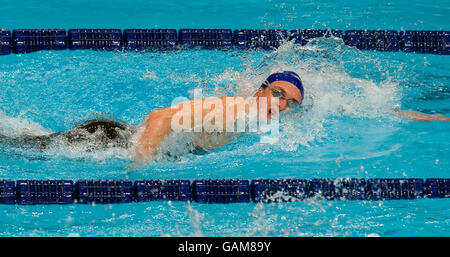 Natation - Championnats du monde de courte durée FINA - première journée - ARÈNE HOMMES.Andrew Hunter, en Grande-Bretagne, participe au freestyle de 200 m lors des championnats du monde de course courte durée de la FINA à la MEN Arena de Manchester. Banque D'Images