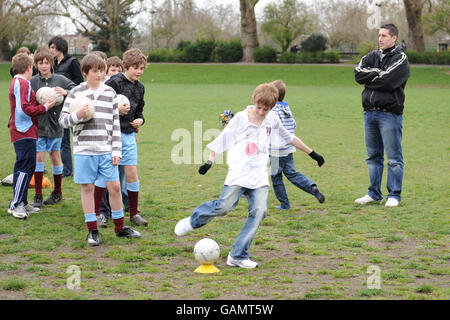 Football - Fulham Community Day - Evêques Park Banque D'Images