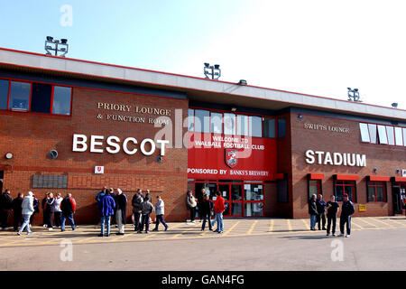 Soccer - Nationwide League Division One - Walsall c. Burnley. L'entrée principale du stade de Bescot, stade de Walsall Banque D'Images