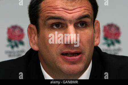 Rugby Union - Conférence de presse Martin Johnson - Twickenham.Martin Johnson, directeur de la Nouvelle-Angleterre, lors d'une conférence de presse à Twickenham, Londres. Banque D'Images