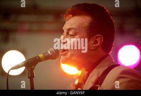 James Hunter lors du lancement du MOJO Magazine Honors List 2008 à HMV, 150 Oxford Street, Londres, W1 Banque D'Images