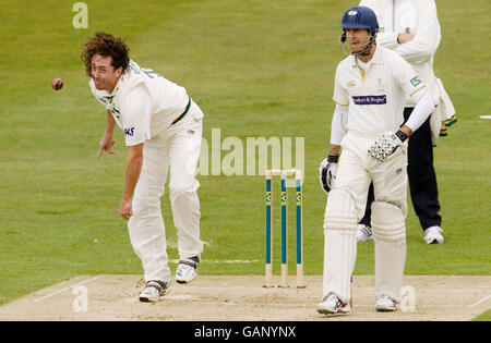 Cricket - Liverpool Victoria County Championship - Division One - Yorkshire v Nottinghamshire - Jour 1 - Headingley Carnegie Banque D'Images