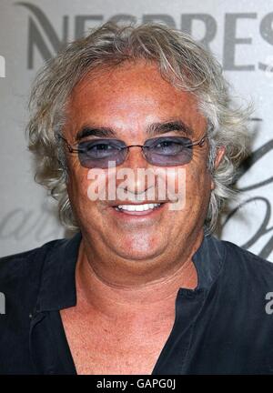 61e Festival de Cannes - Chopard Party.AP OUT Flavio Briatore arrive à la cérémonie du Trophée Chopard à l'hôtel Carlton de Cannes, France. Banque D'Images