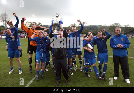 La finale de la Coupe de Soccer - Welsh - Llanelli AFC v Bangor City - Latham Park Banque D'Images