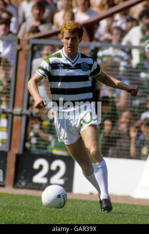 Scottish Soccer - Glasgow Cup - final - Celtic v Rangers - Hampden Park. Tommy Burns, Celtic Banque D'Images