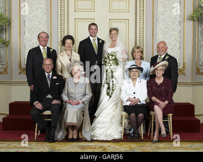 Image - Peter Phillips et l'automne Kelly Mariage - La Chapelle St George, le château de Windsor Banque D'Images