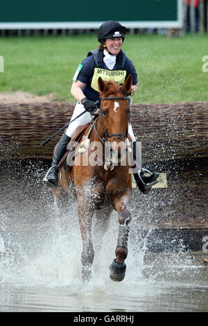 Sports équestres - Mitsubishi Motors Badminton Horse Trials 2008 - Gloucestershire Park Banque D'Images