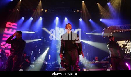 Usher en concert - London Banque D'Images