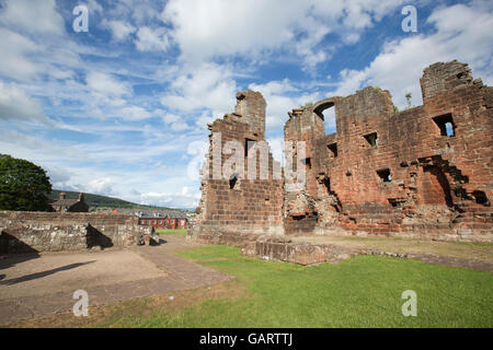 Château de Penrith, château médiéval situé dans la région de Hanford, dans le nord-ouest de l'Angleterre, à l'est de la région du Lake District, Cumbria, Angleterre Banque D'Images