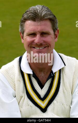 Cricket - Frizzell County Championship - Hampshire CCC Photocall. Robin Smith, Hampshire CCC Banque D'Images