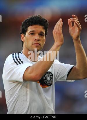 Football - Championnat d'Europe de l'UEFA 2008 - quart de finale - Portugal / Allemagne - St Jakob-Park. Michael Ballack, Allemagne Banque D'Images