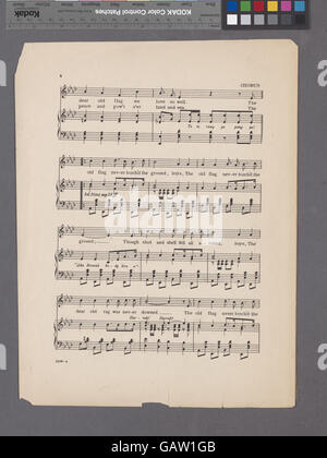 Ce titre suggère un récit narratif ou historique sur la persévérance et l'honneur, symbolisé par l'image d'un drapeau qui reste maintenu malgré les défis. Il se réfère probablement à une histoire de force durable et de détermination inébranlable, peut-être dans un contexte militaire ou patriotique. Banque D'Images