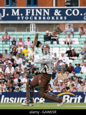 Cricket - Twenty20 Cup 2008 - Division Sud - Surrey Brown Caps v Sussex Sharks - The Brit Oval. Scott Newman, de Surrey Brown Caps Banque D'Images