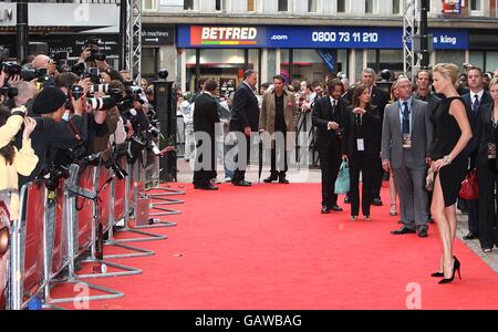 Hancock UK Premiere - Londres.Charlize Theron arrive pour la première du film britannique de Hancock au vue West End, Londres Banque D'Images