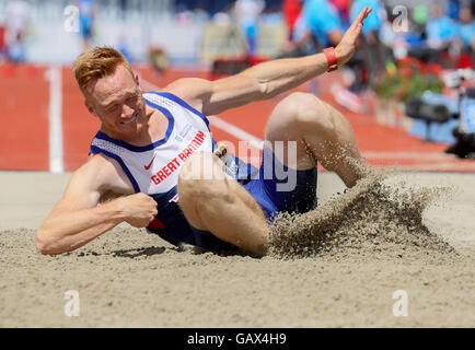 Amsterdam, Pays-Bas. Le 06 juillet, 2016. Greg Rutherford de Grande-Bretagne est en compétition dans l'épreuve du saut en longueur tour de qualification au Championnats d'Europe d'athlétisme au Stade olympique à Amsterdam, Pays-Bas, 06 juillet 2016. Dpa : Crédit photo alliance/Alamy Live News Banque D'Images