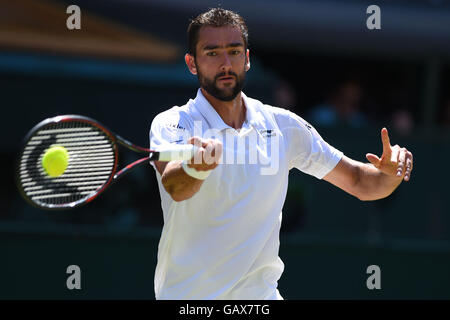 0Londres, Royaume-Uni. 6 juillet, 2016. All England Lawn Tennis et croquet Club, Londres, Angleterre. Tennis de Wimbledon le jour 10. Marin Cilic (CRO) au cours de sa perte pour Roger Federer (SUI) dans le match de quart de finale : Action Crédit Plus Sport Images/Alamy Live News Banque D'Images