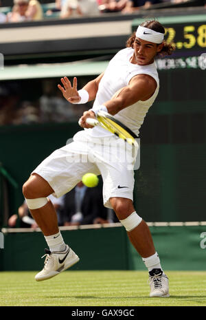 Rafael Nadal en Espagne lors des championnats de Wimbledon 2008 au All England tennis Club de Wimbledon. Banque D'Images