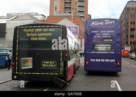 Accident de bus à Belfast Banque D'Images