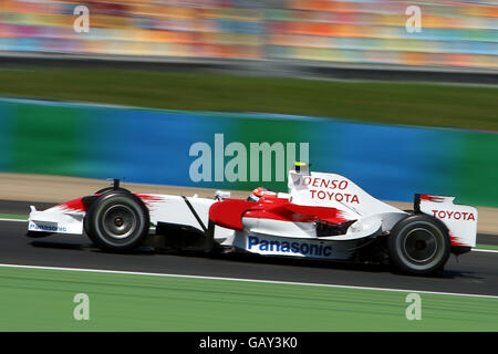 Course automobile Formula One - Grand Prix de France - qualification - Magny cours.Le timo Glolock de Toyota lors des qualifications pour le Grand Prix à Magny-cours, Nevers, France. Banque D'Images