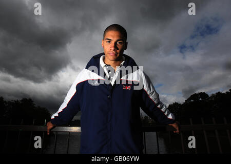 Olympiades - Conférence de presse Team GB Gym - Birmingham.Louis Smith, membre de l'équipe de gymnastique olympique britannique, après une conférence de presse au Hilton Metropole de Birmingham. Banque D'Images