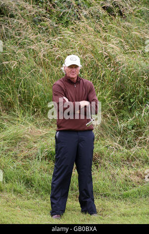 Greg Norman d'Australie lors de la deuxième manche du championnat Open au Royal Birkdale Golf Club, Southport. Banque D'Images