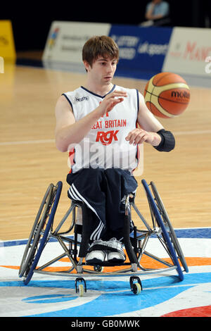 Le basket-ball en fauteuil roulant - Coupe du monde paralympique Visa 2008 - SportCity - Manchester Banque D'Images