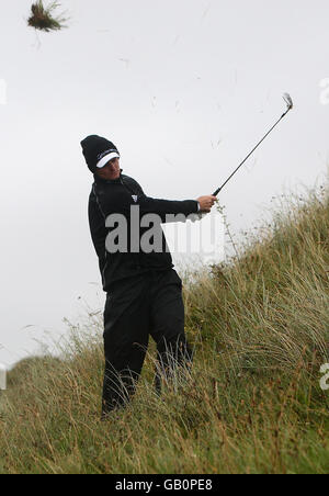 Golf - Championnat 2008 ouvert - première journée - Royal Birkdale Golf Club.Justin Rose d'Angleterre joue de roughduring Round One of the Open Championship au Royal Birkdale Golf Club de Southport. Banque D'Images