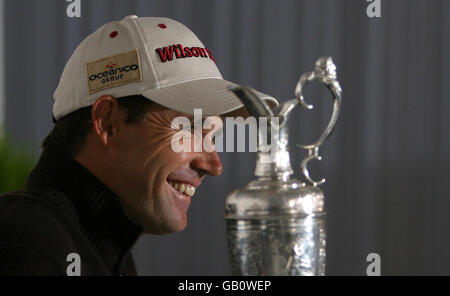 Golf - Open 2008 Championship Winners Photocall - Royal Birkdale Golf Club.Padraig Harrington de la République d'Irlande lors d'une conférence de presse au Royal Birkdale Golf Club de Southport. Banque D'Images