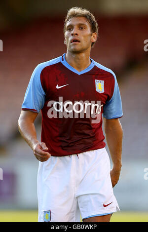 Football - Friendly - Lincoln City v Aston Villa - Sincil Bank Stadium Banque D'Images