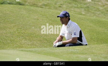 Padraig Harrington, de la République d'Irlande, sur le 3ème trou lors de la quatrième manche du Championnat d'Open au Royal Birkdale Golf Club, Southport. Banque D'Images