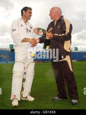 Cricket - LV County Championship - Division One - Yorkshire v Surrey - Headingley Carnegie Banque D'Images