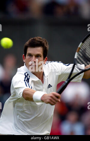 Tennis - Wimbledon 2003 - 4e tour - Tim Henman v David Nalbandian Banque D'Images