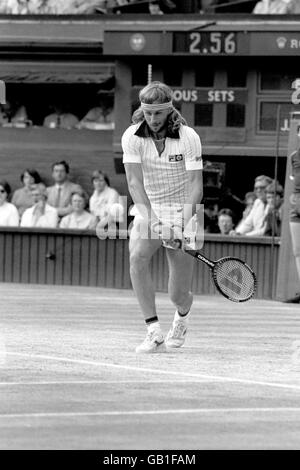 Tennis - Wimbledon - masculin - Final - Bjorn Borg v John McEnroe Banque D'Images