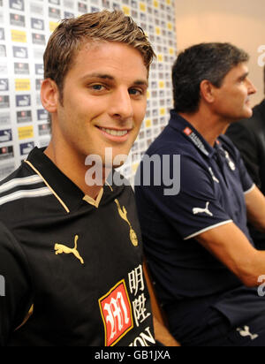 Le nouveau David Bentley signé par Tottenham Hotspur lors d'une conférence de presse à Spurs Lodge, Chigwell. Banque D'Images