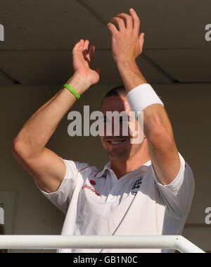 Kevin Pietersen, capitaine de la Nouvelle-Angleterre, lors du quatrième Test à l'Oval de Londres. Banque D'Images