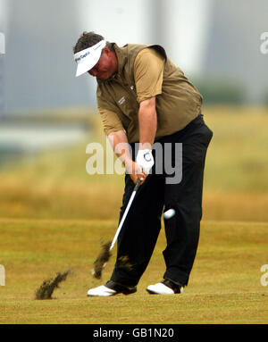 Golf - The Open Golf Championship - Sandwich - First Round. Darren Clarke sur le premier fairway Banque D'Images