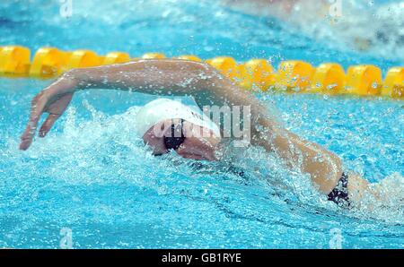 Katie Hoff aux États-Unis en action dans le mouvement Freestyle 6 de 200 m féminin au National Aquatics Centre le troisième jour des Jeux Olympiques de 2008 à Beijing. Banque D'Images