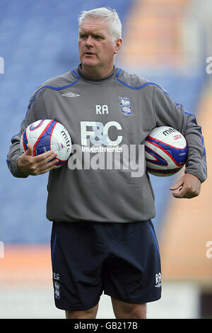 Football - amical - Leicester City / Birmingham City - Walkers Stadium.Roy Aitken, le premier entraîneur de l'équipe de Birmingham City Banque D'Images