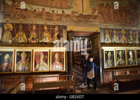 La cathédrale de Tolède Espagne les Archevêques portrait gallery Banque D'Images