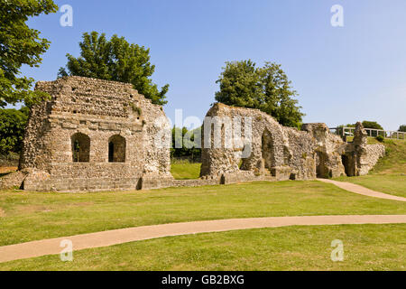 Prieuré de Lewes, les ruines d'un prieuré clunisien médiéval de Glenlee Guest House, East Sussex, Angleterre, Royaume-Uni. Banque D'Images