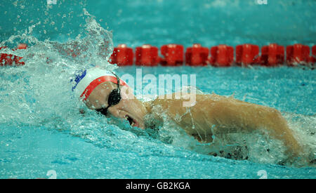 Joanne Jackson, de Grande-Bretagne, pendant ses 400 mètres de chaleur acrobatique au National Aquatics Center, lors des Jeux Olympiques de Beijing en 2008, à Beijing, en Chine. Banque D'Images